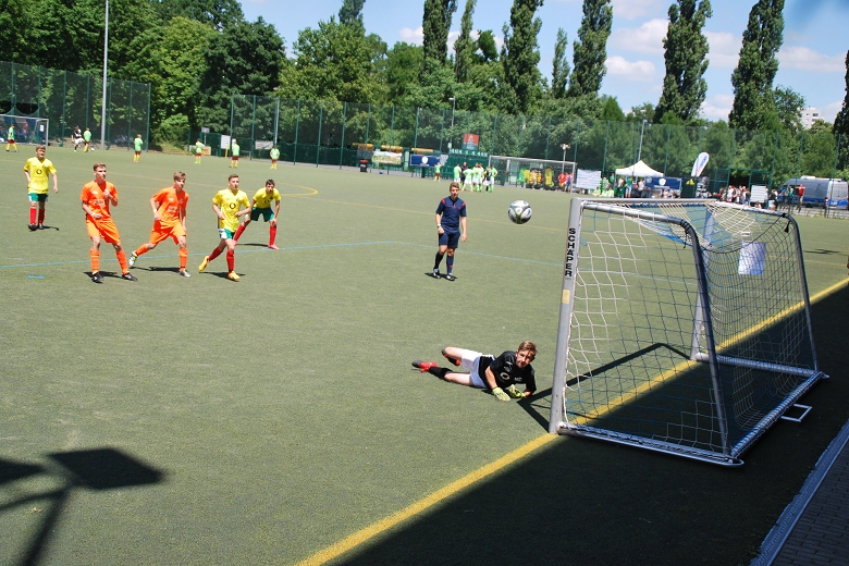 780x520SZ Fan WM C  18.6 (192).JPG